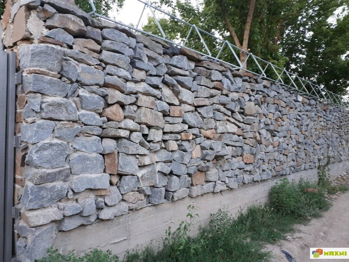Забор из камня - пошаговая инструкция постройки ограждения