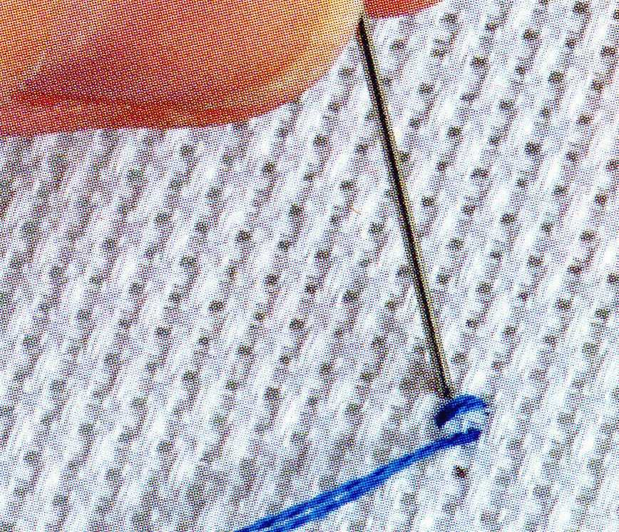 Мастер-класс, как закрепить нитку при вышивке крестом в начале и в конце без узелков