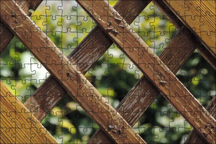 Деревянный забор из реек (решетчатый) своими руками [22 фото]
