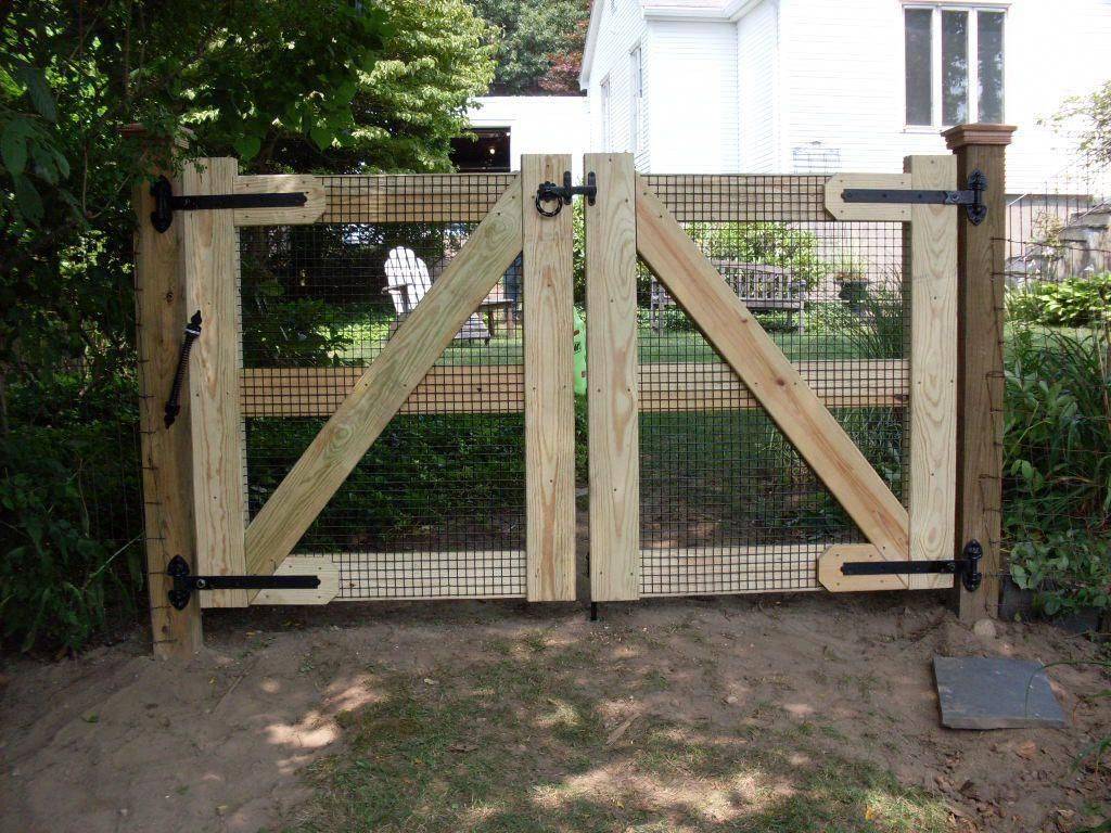 Ворота из рабицы: садовые распашные конструкции из дерева для дачи, видео и фото