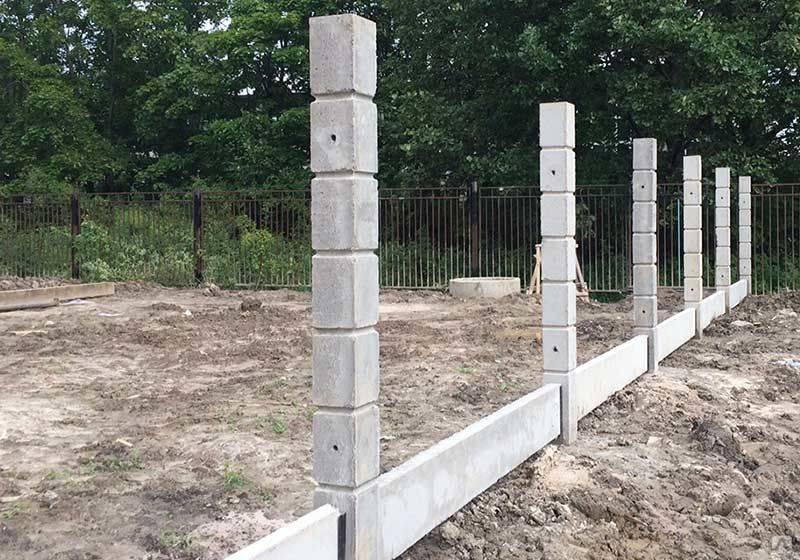 Как сделать бетонные столбы для забора своими руками