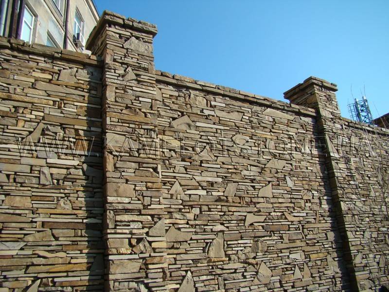 Забор из камня - пошаговая инструкция постройки ограждения