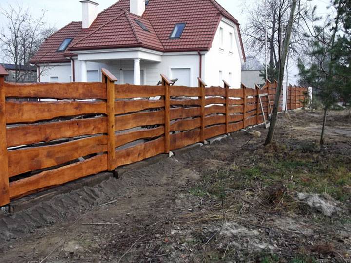 Забор из необрезной доски вертикальный - строительный журнал palitrabazar.ru