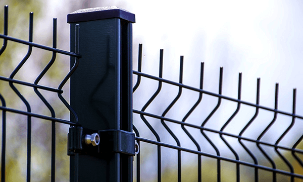 Забор из сетки гиттер для дачи: установка своими руками, монтаж сварной 3d