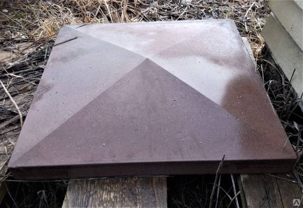 Крышки, колпаки и навершия на столбы и заборы с фактурой камня (каменной крошкой) - по технологии мытый бетон