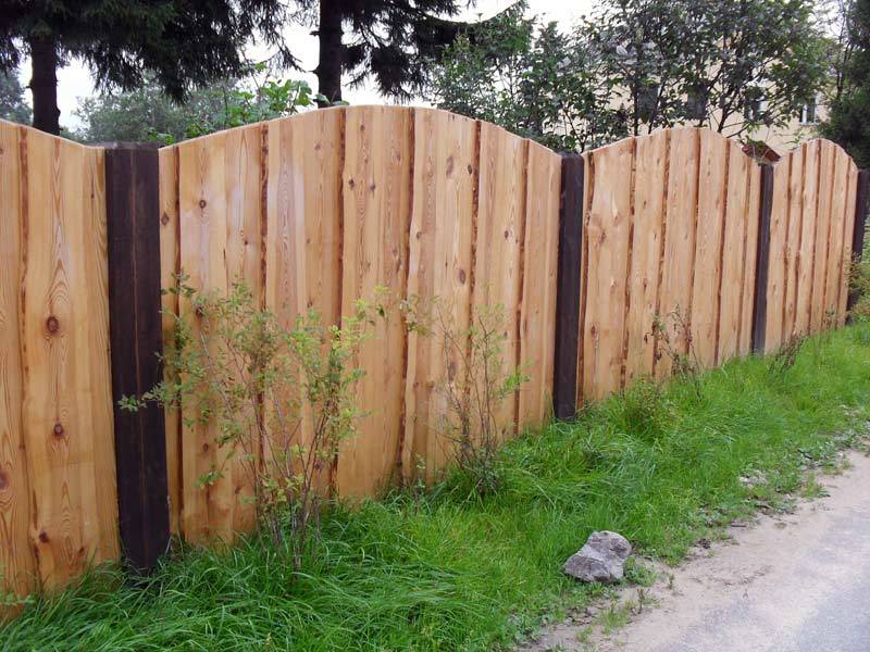Забор из горбыля своими руками на фото | садоводство24