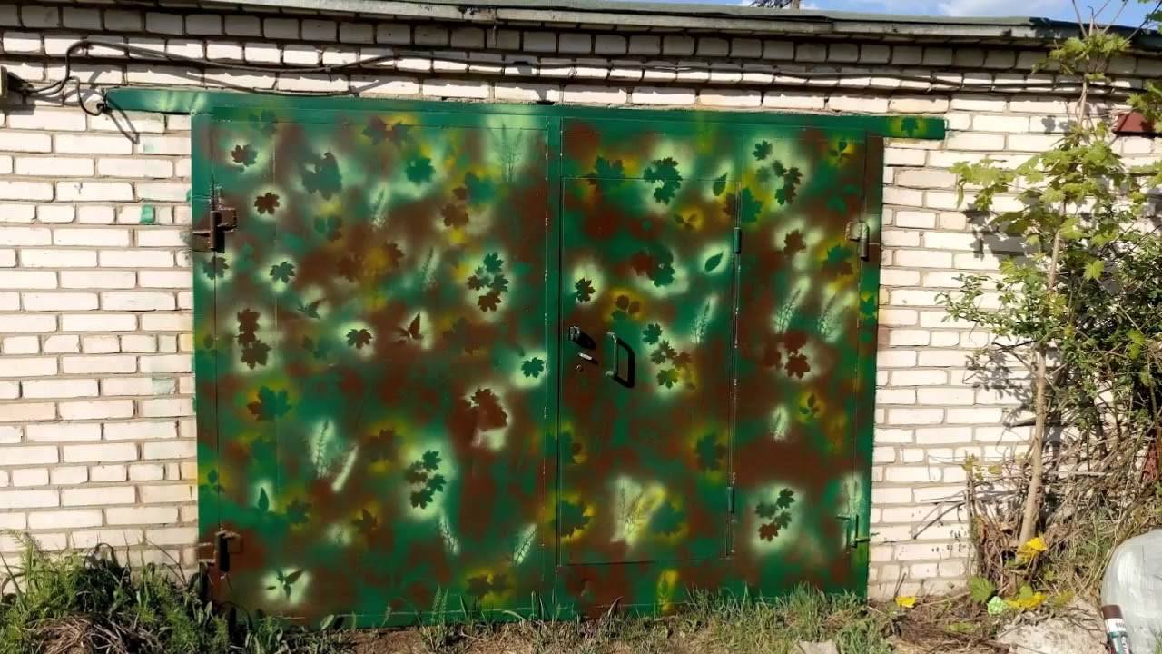 Как покрасить гаражные ворота своими руками, выбор состава и очистка поверхности