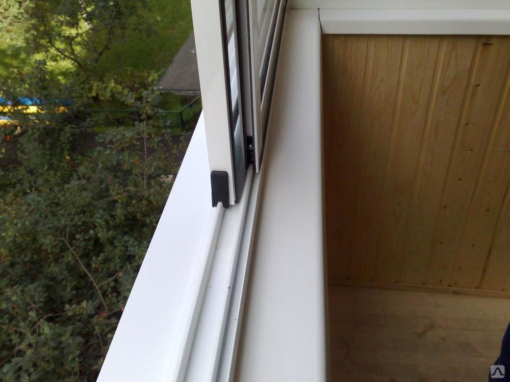 Алюминиевые окна на балкон и лоджию: особенности систем и их монтаж