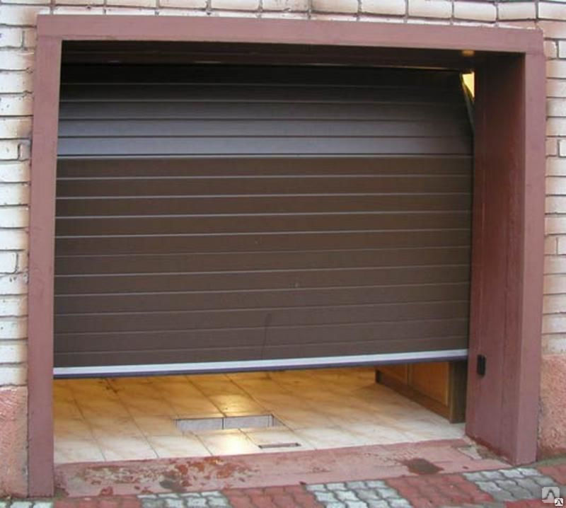 Ворота гаража: какие лучше выбрать по типу открывания, материалу изготовления