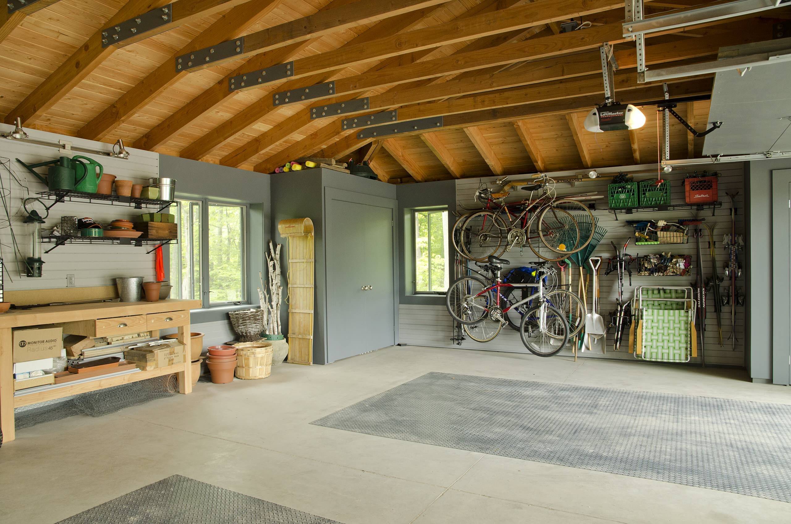 Создаем безупречный дизайн гаража: полное внутреннее обустройство