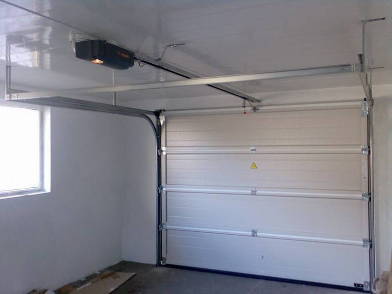 Ворота-рольставни на гараж своими руками: плюсы и минусы роллетов для гаража, установка конструкций самостоятельно