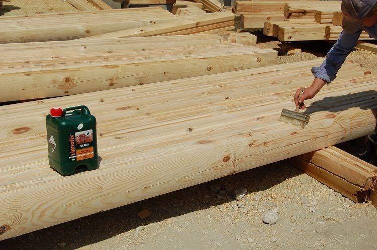 Как правильно обработать деревянные изделия: достоинства и недостатки методов, правила нанесения, декоративный эффект