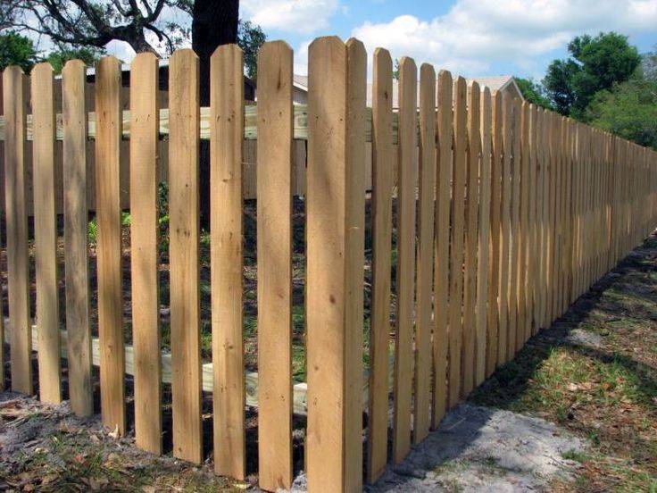 Делаем красивый деревянный забор с овальным верхом своими руками